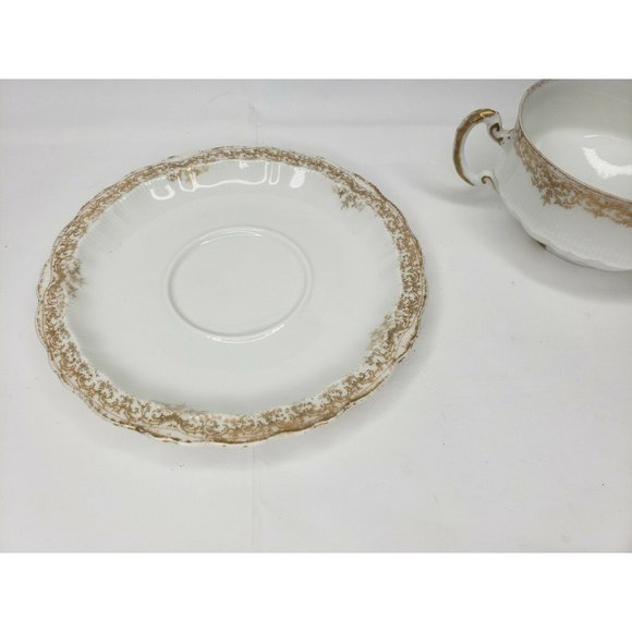 Theodore Haviland Limoges France Tea Cup and Saucer White Gold Design - Picture 9 of 12